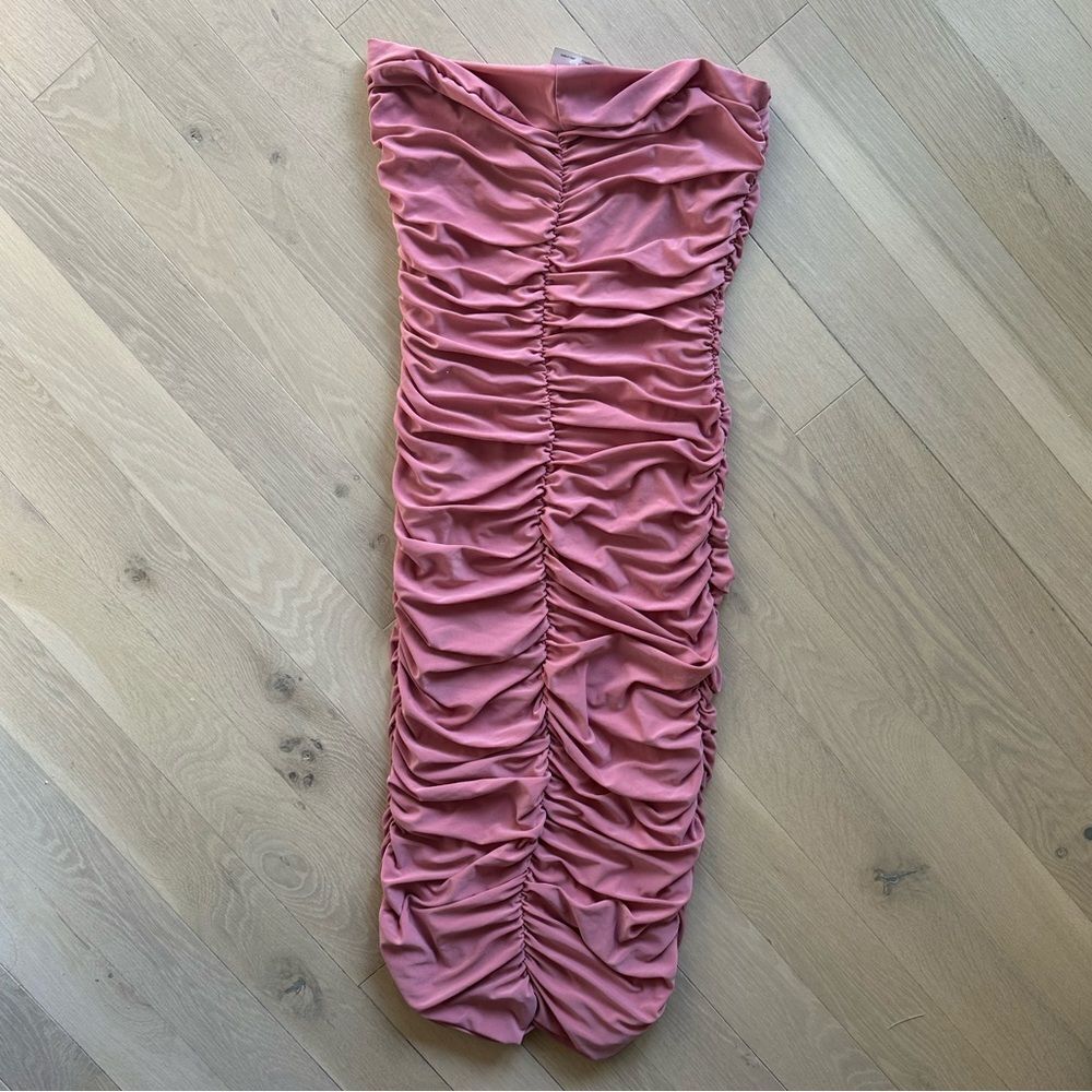 club l london pinked ruched midi dress